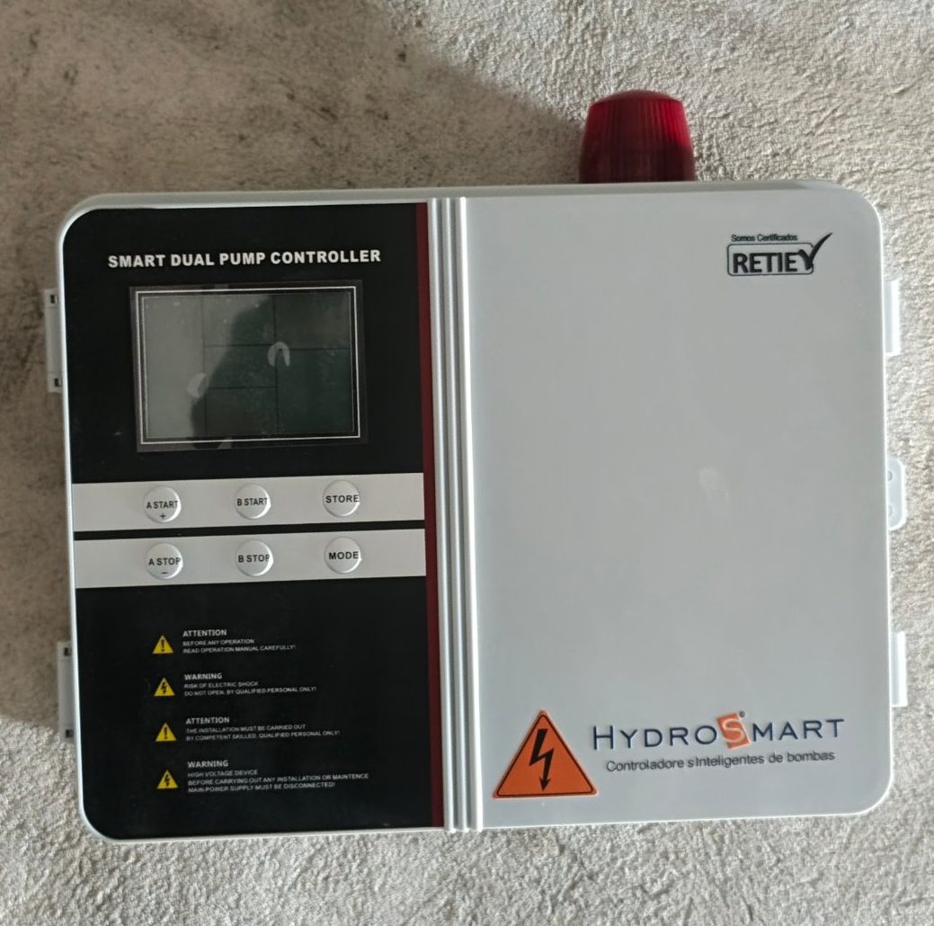 Controlador inteligente para dos bombas con alarma